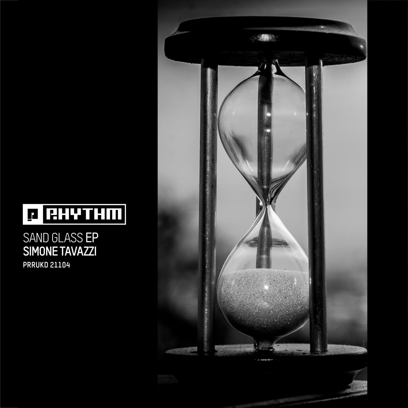 Simone Tavazzi – Sand Glass EP [PRRUKD21104]